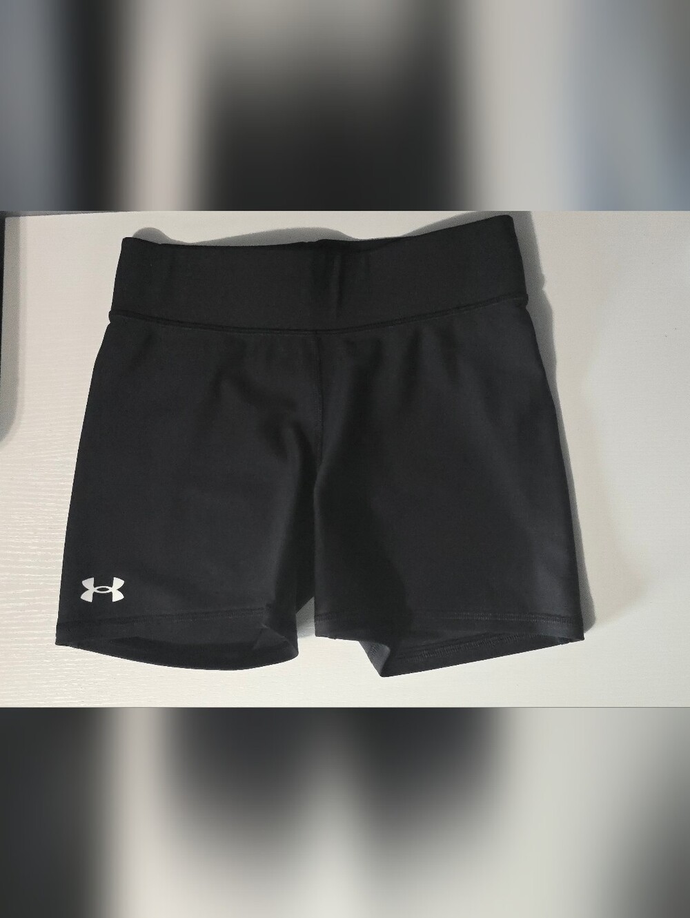 Under Armour Women’s Compression Bike Shorts 4"